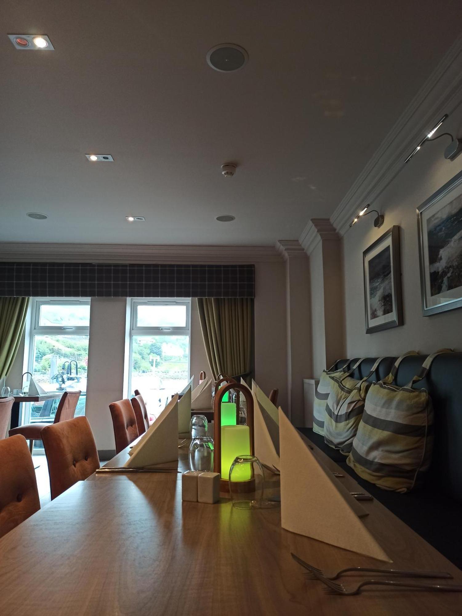 Anchor Hotel And Seabed Restaurant Tarbert  Eksteriør billede